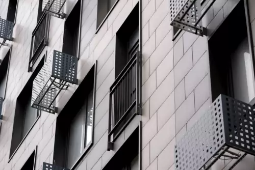 Balcony & Walkways